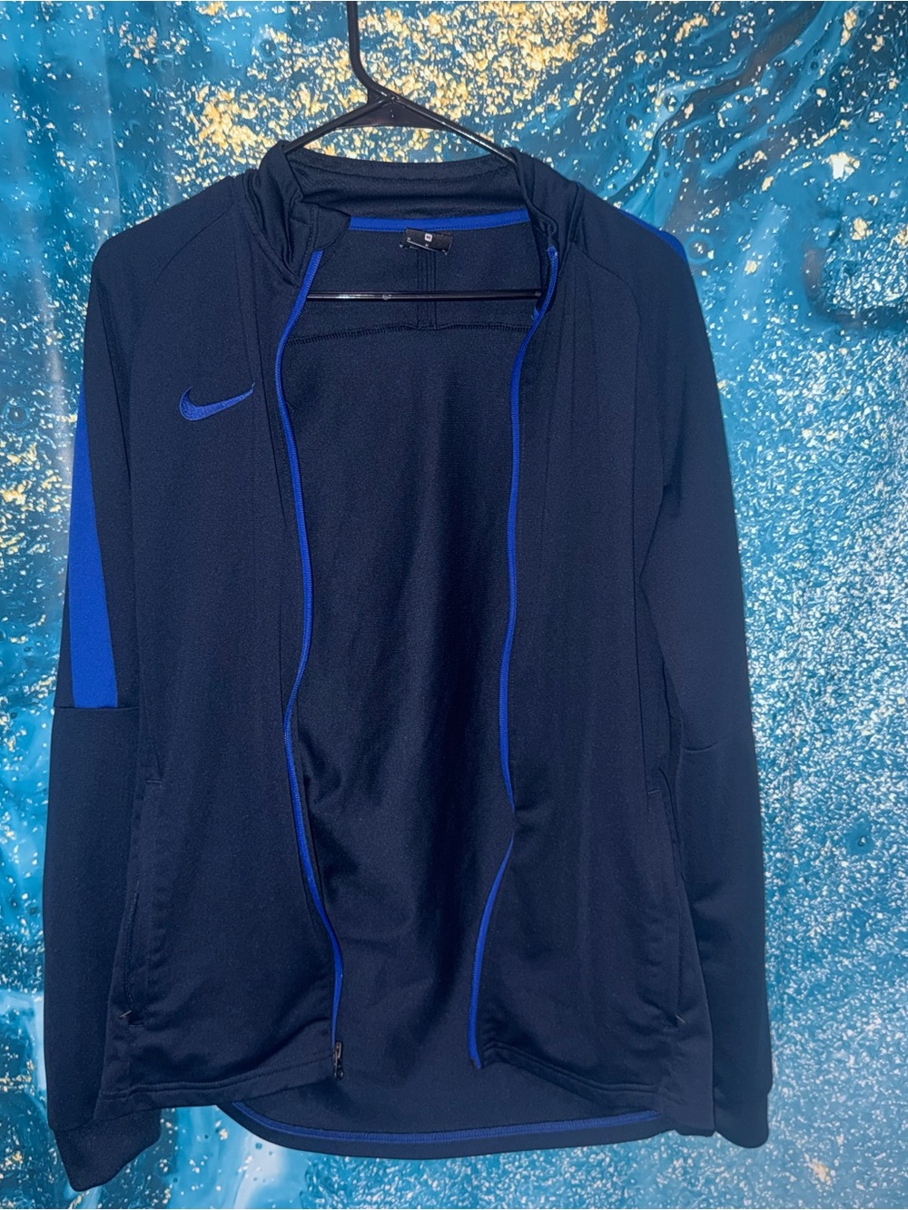 Nike Men's Dark Navy and Royal Blue Full-Zip Performance Jacket